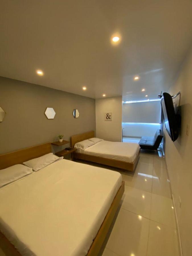 Bogota Rooms Heroes Exterior photo