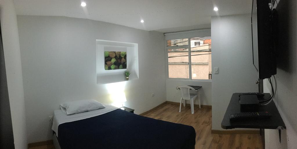 Bogota Rooms Heroes Exterior photo